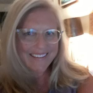 Meet your Posher, Ricia